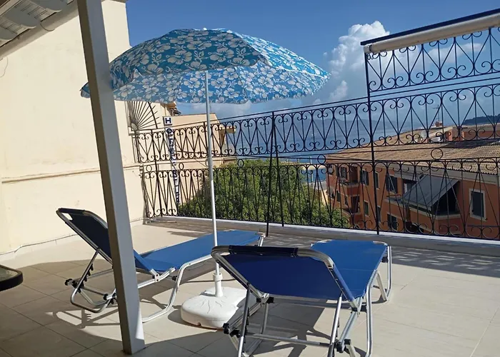 Kiki\'S Penthouse