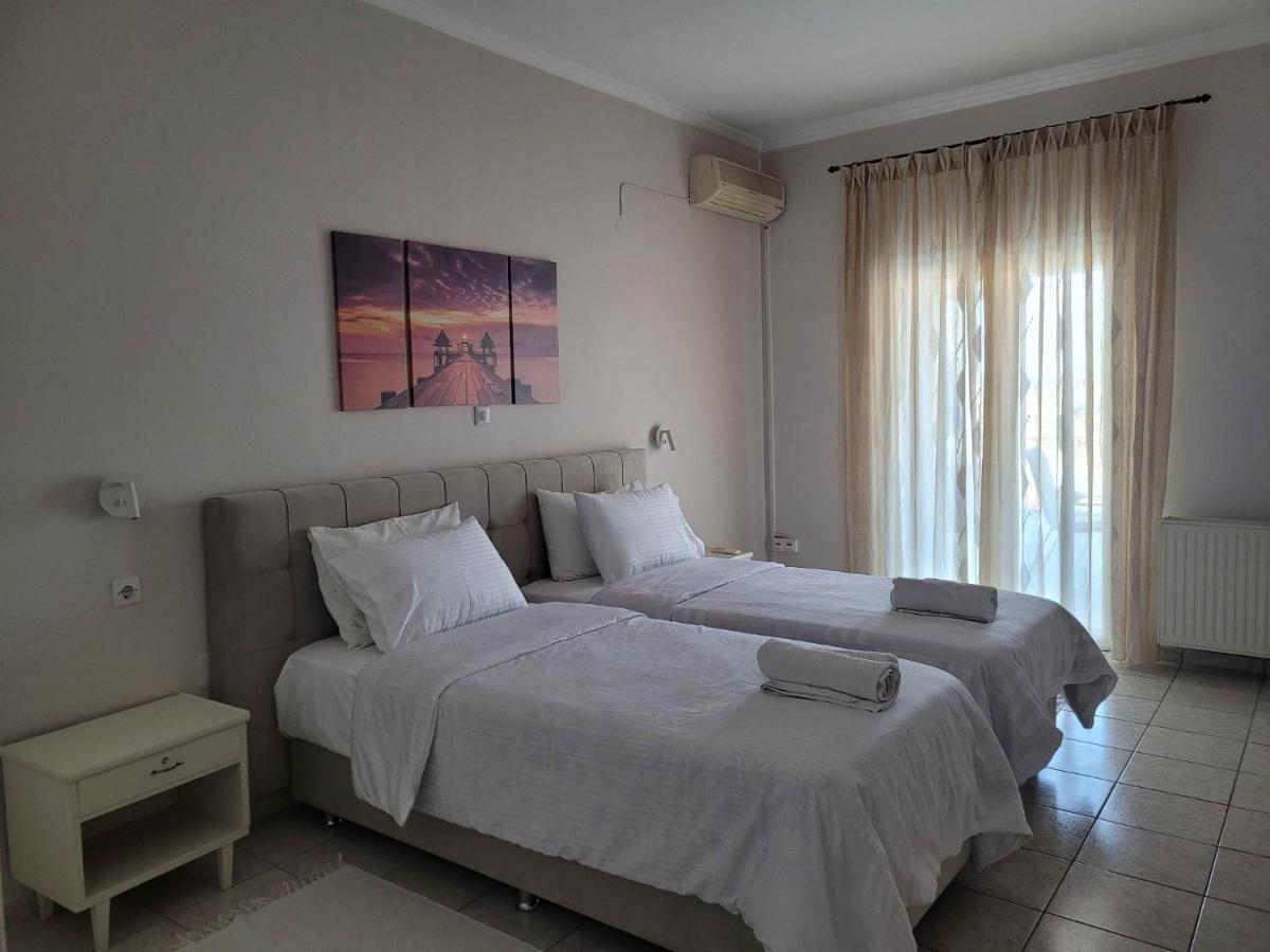 Kiki's Penthouse * Corfu (city)
